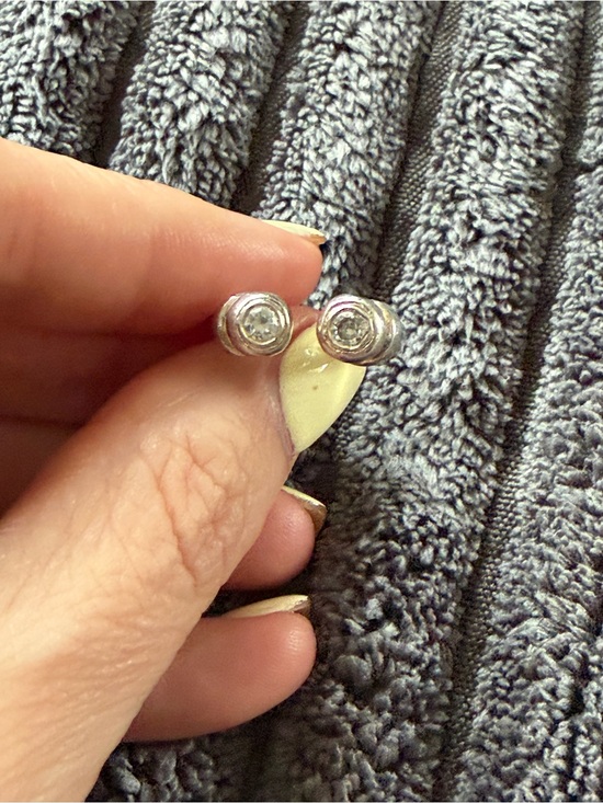 Boutique Jewelry - Modern Silver Tone Open Bypass Ring Clear Bezel Set Stones Minimalist Size 7